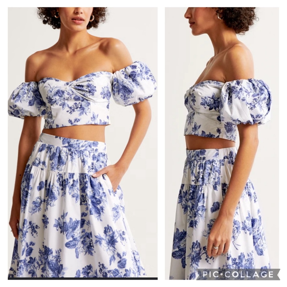 Off-Shoulder Puff Sleeve Crop Top in Blue Floral